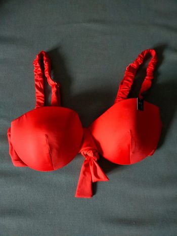 Haut de bikini rouge noué – ETAM – Tailles 90E & 95E