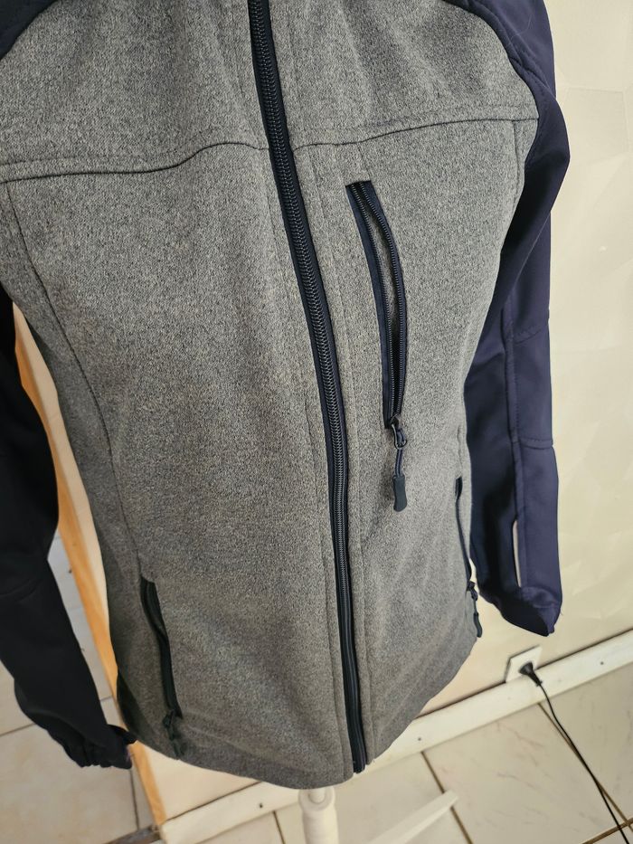 Veste - photo numéro 3
