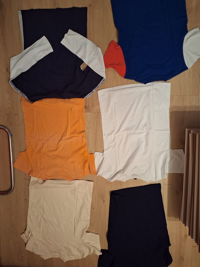 6 tee-shirts manches courte  dont 1 manche longue 14 ans - photo numéro 2