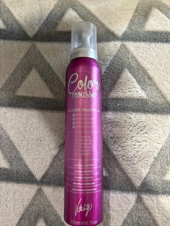 Vitality’s color mousse anthracite