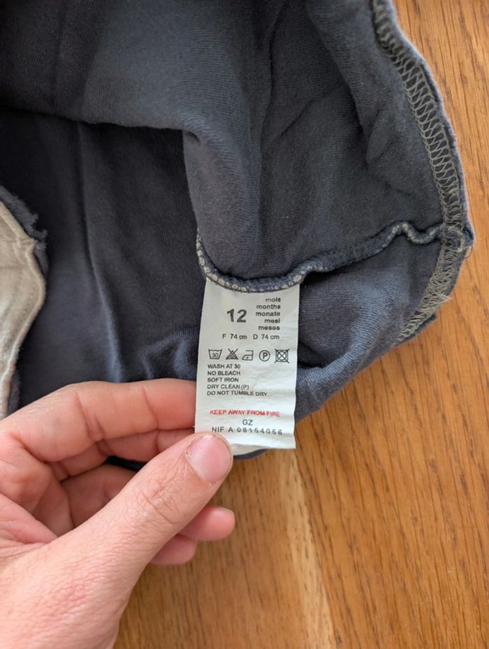 Tee-shirt manches longues doublé à capuche 12 mois - photo numéro 3