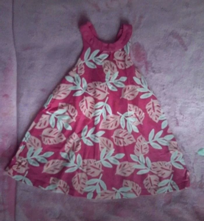 Robe Okaïdi taille 3 ans en très bon état