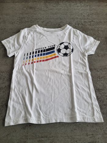 Tee-shirt  - 6 ans -