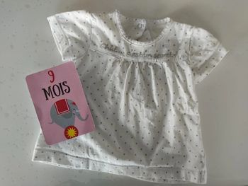 Tee shirt taille 9 mois