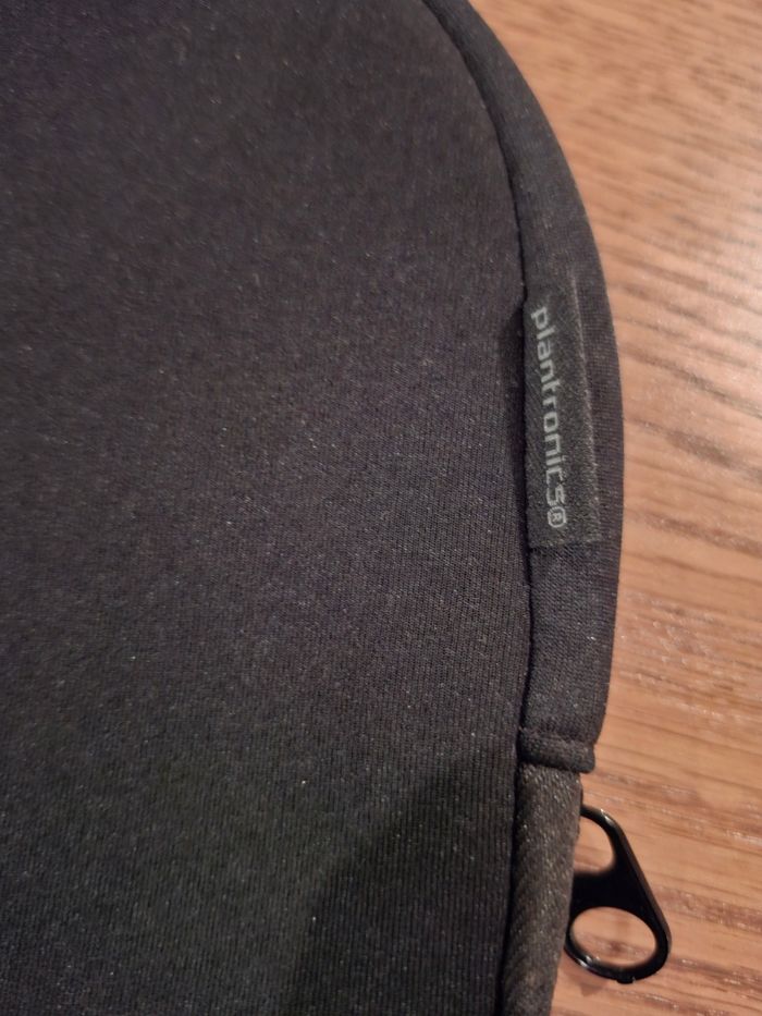 Pochette noire pour casque audio - photo numéro 3