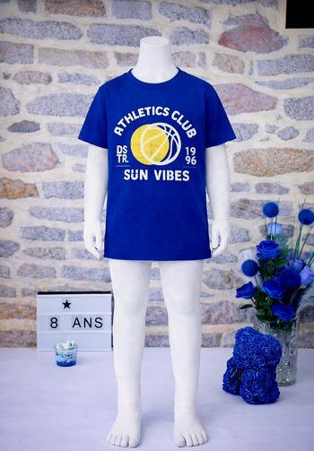 T-shirt manches courtes basketball bleu Garçon taille 8 ans marque Okaidi 🎸 