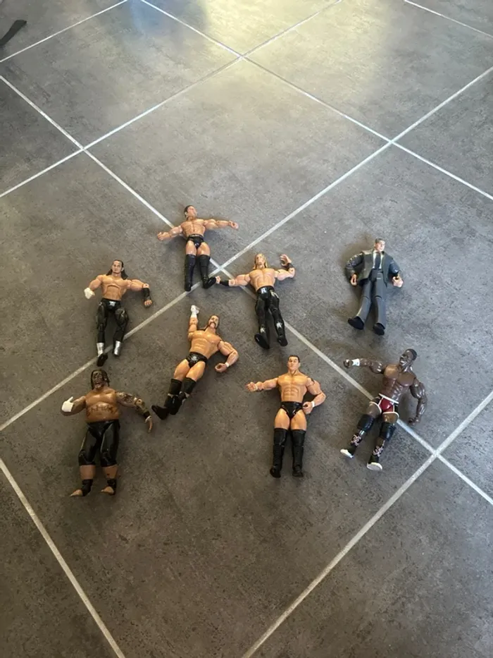 Lot de 8 figurines catch WWE jakks Pacific 2003 2004 et 2005