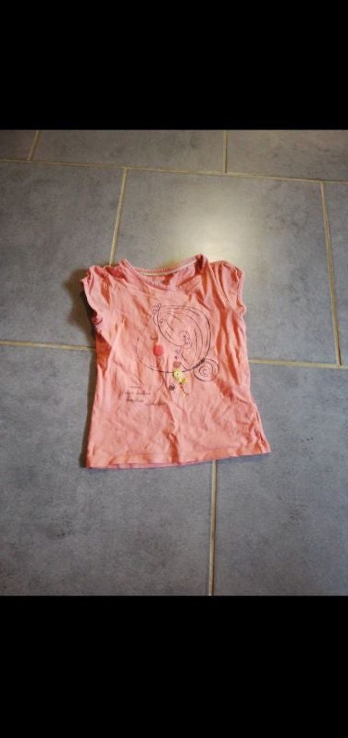 T-shirts