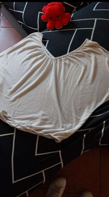 Haut blanc cassé TU