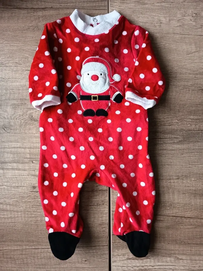 Lot pyjama hiver noël 3 mois - photo numéro 5
