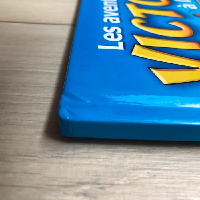 Livres Les aventures de Victor - photo numéro 6