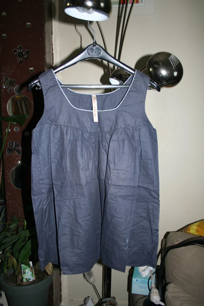 🌸Blouse sans manches liserél argenté Taille 36 "Kadra armor Pier" 🌸