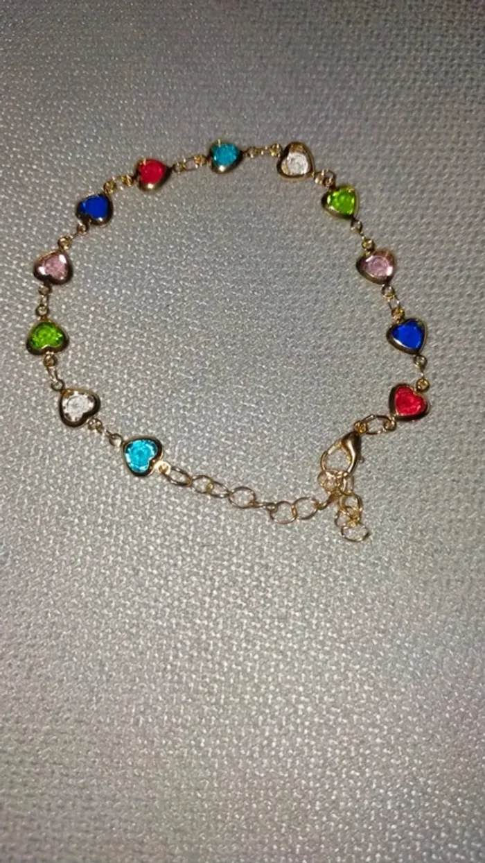 Bracelet doré avec cœurs multicolores, femme - photo numéro 7