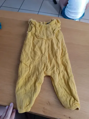 Combinaison Kiabi 9 mois 71 cm