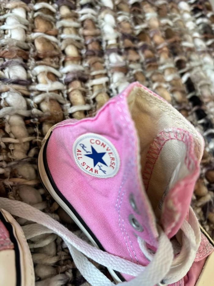 Converses bébé rose taille 21 - photo numéro 2