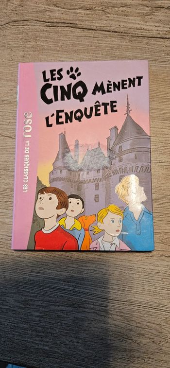 Livre enfant de 8 à 12 ans Les Cinq mènent l enquête, bon état