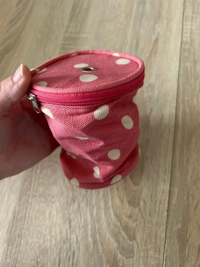 Petit sac pelote pour ouvrage