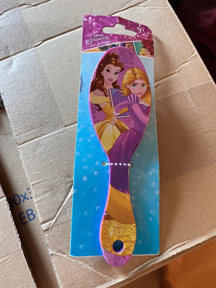 Brosse à cheveux fille disney princess