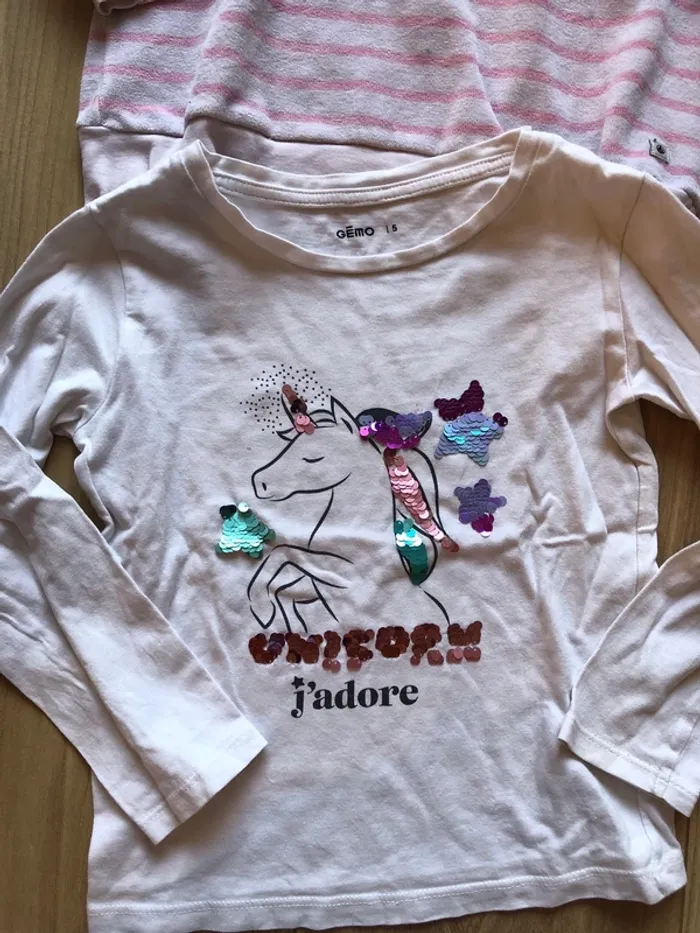 Lot pyjamas 5ans - photo numéro 4