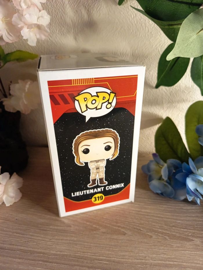 Funko Pop Star Wars – Lieutenant Connix (n°319) - photo numéro 4
