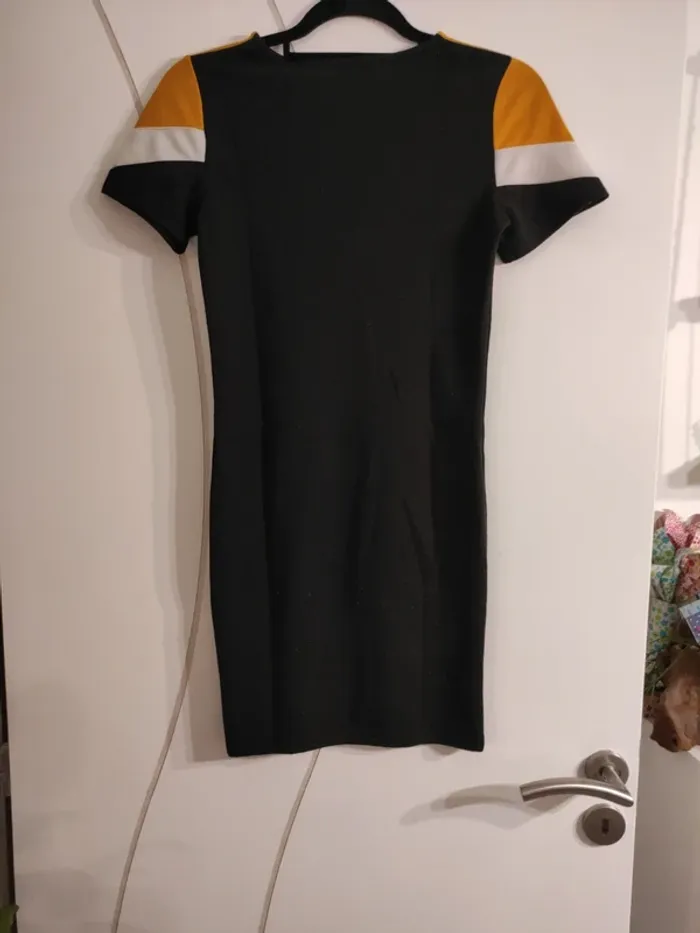 Robe Jennifer XS - photo numéro 3
