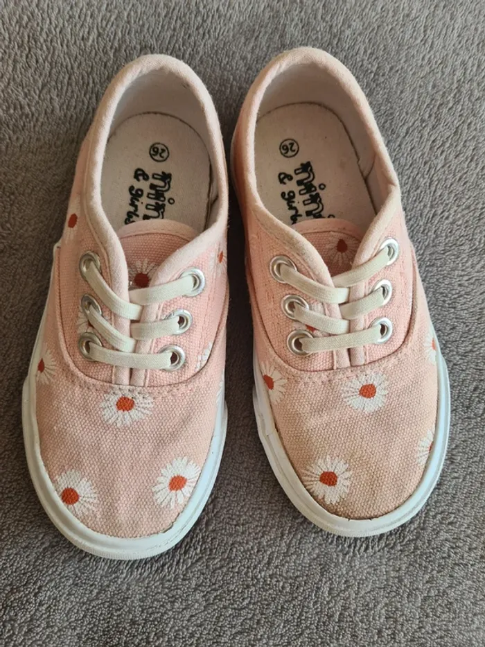 Baskets en toile