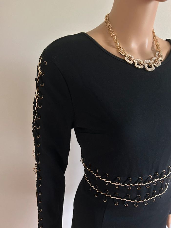 Robe noire et dorée NaaNaa taille US 10 jamais portée - photo numéro 5