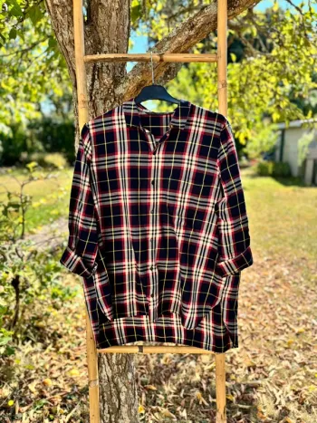Chemise à carreau || ZARA || taille XL