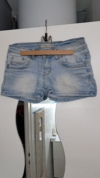 Short jean monday premium taille 38