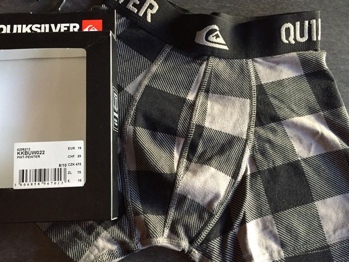 Caleçon #quicksiver#taille 8/10 ans#neuf