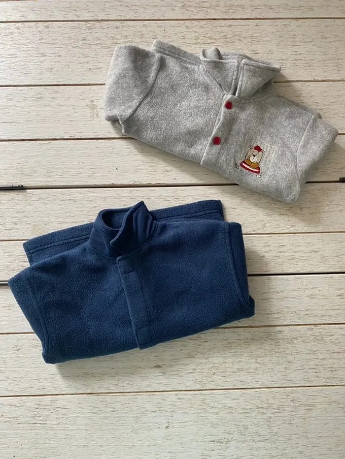 Lot gilets pulls polaire Unisexe garçon ou fille 3 ans - photo numéro 9