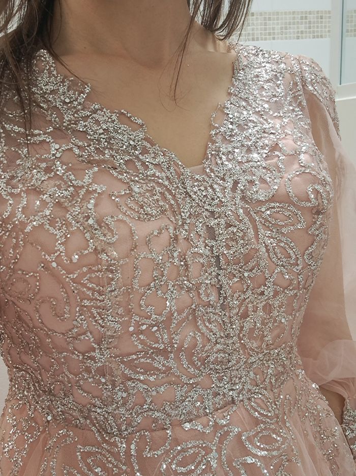 Robe en excellente état - photo numéro 4
