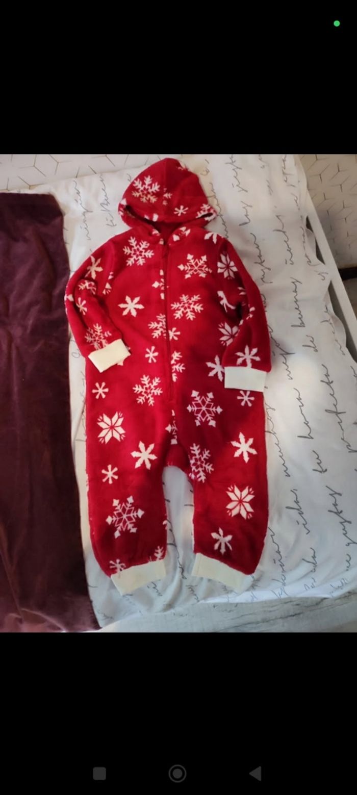 Combinaison pyjama spécial Noël 80/86 cm