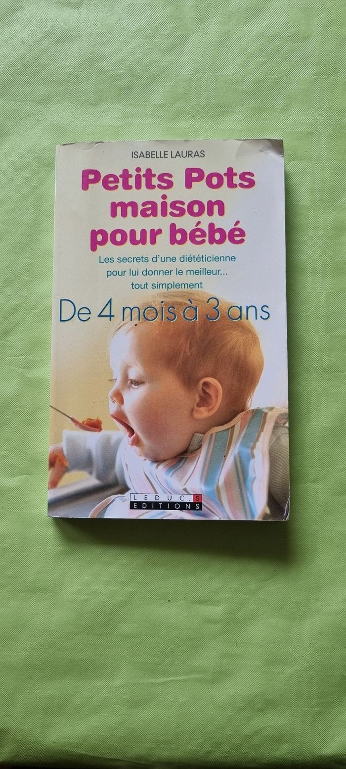 Livre de poche petits pots maison pour bébé