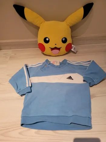 Pull Adidas 18 mois