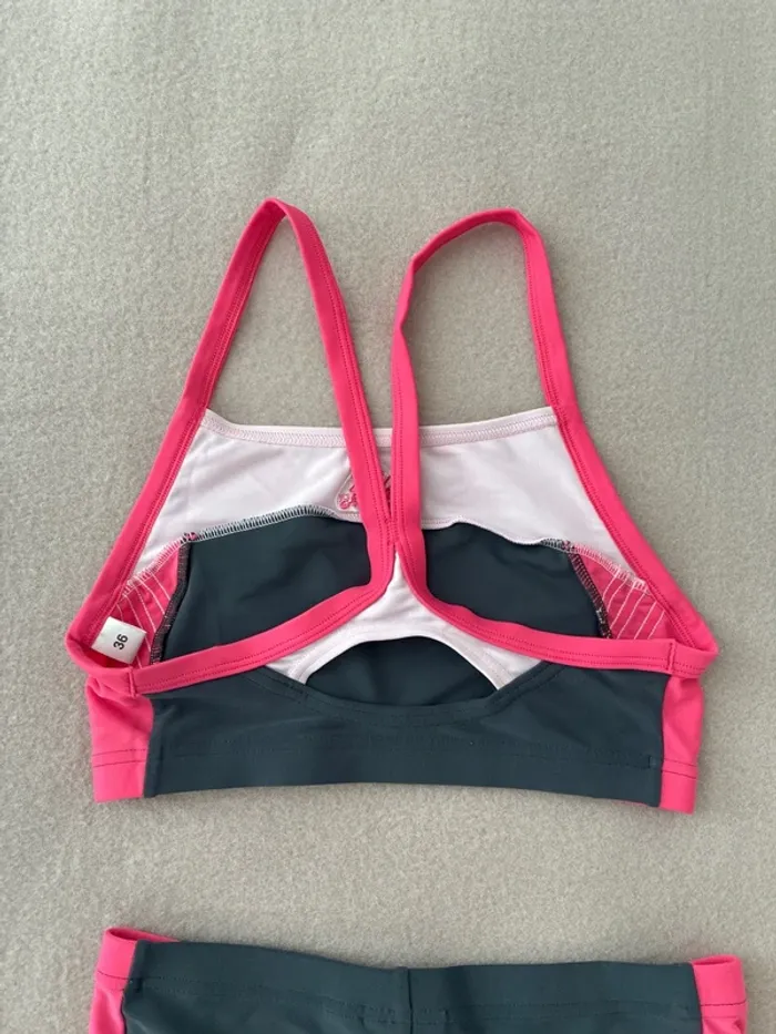 Maillot de bain 2 pièces Adidas taille 36 en très bon état - photo numéro 7
