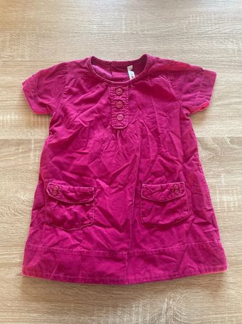Robe manches courtes