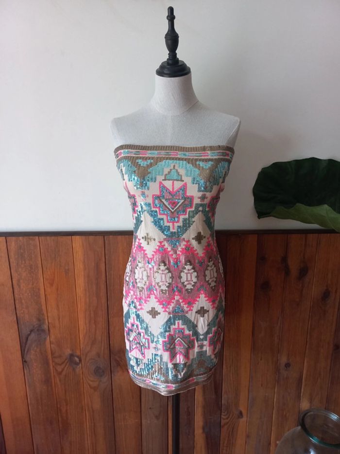 Robe bustier brillante