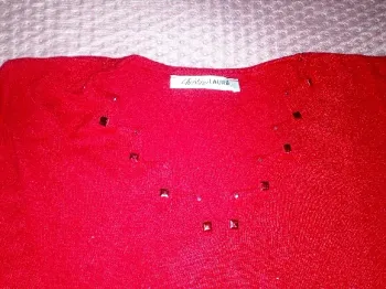 Pull rouge Christine Laure