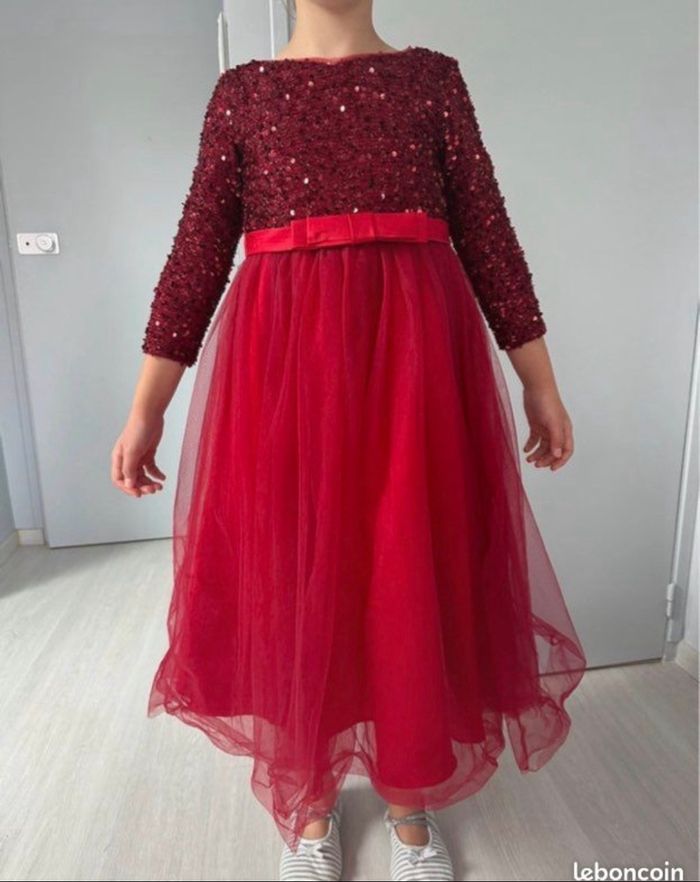 Robe 8 ans Noël neuve - photo numéro 2