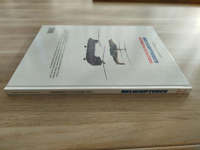 Livre hélicoptères - photo numéro 3