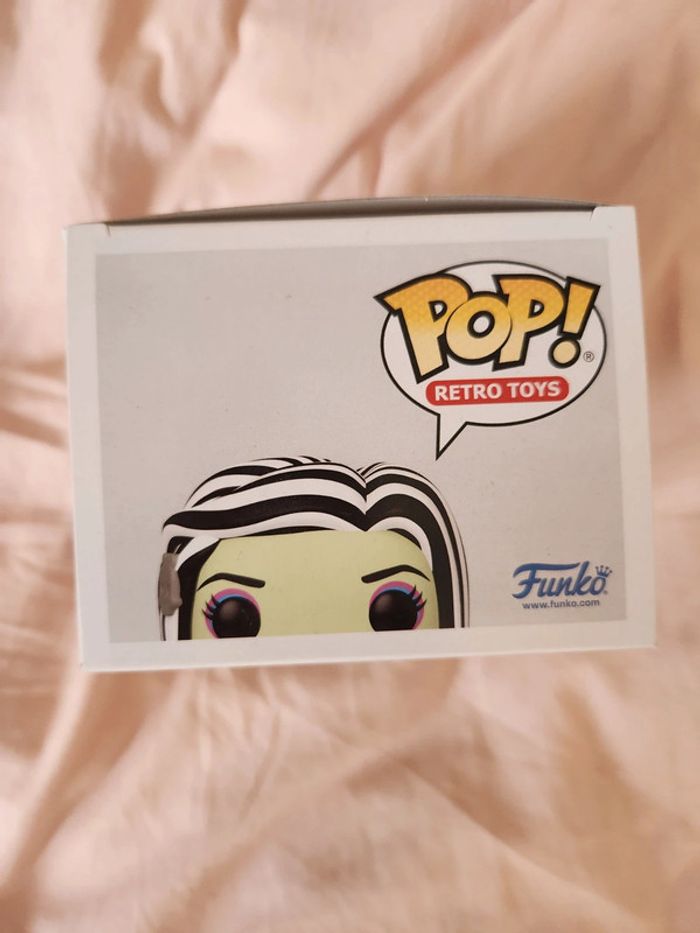 Figurine Funko Pop Frankie Stein Monster High - photo numéro 6