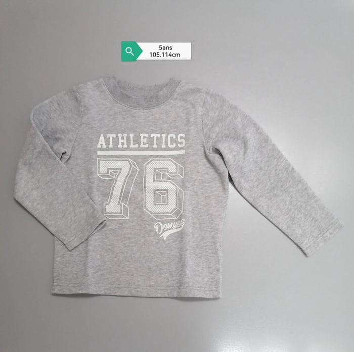 Sweat gris domyos 5ans 105.114cm