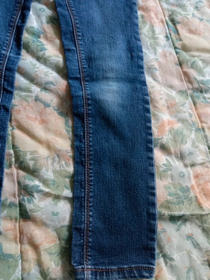 Jean super skinny 9 ans - photo numéro 2