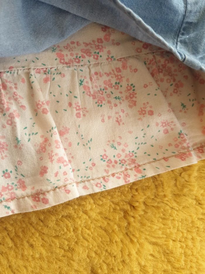 Lot avec une combi short et 2 tuniques 12 mois. - photo numéro 7