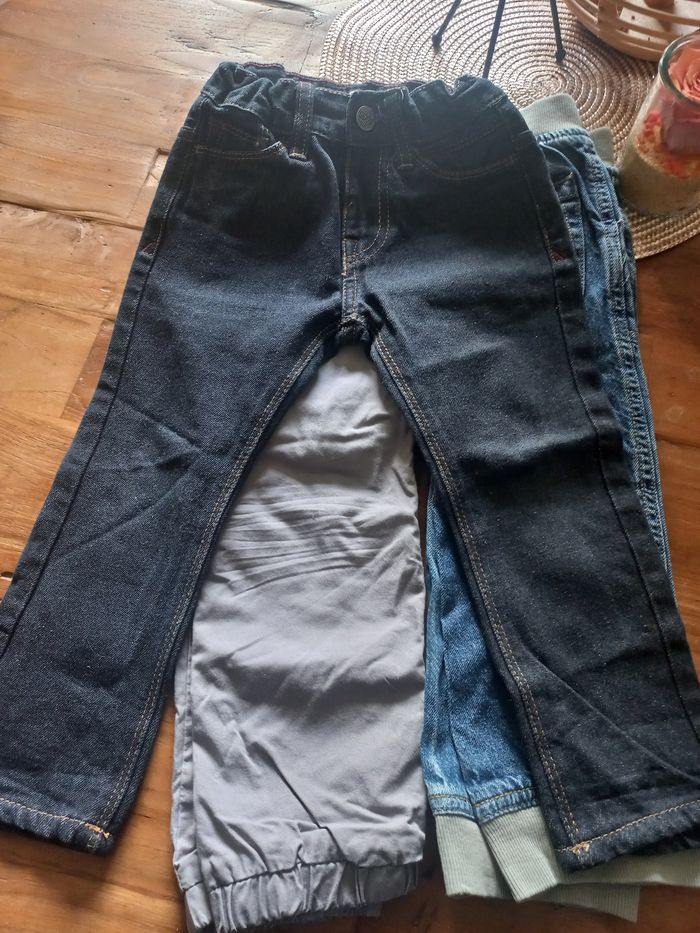 Lot pantalons 3 ans garçon - photo numéro 2