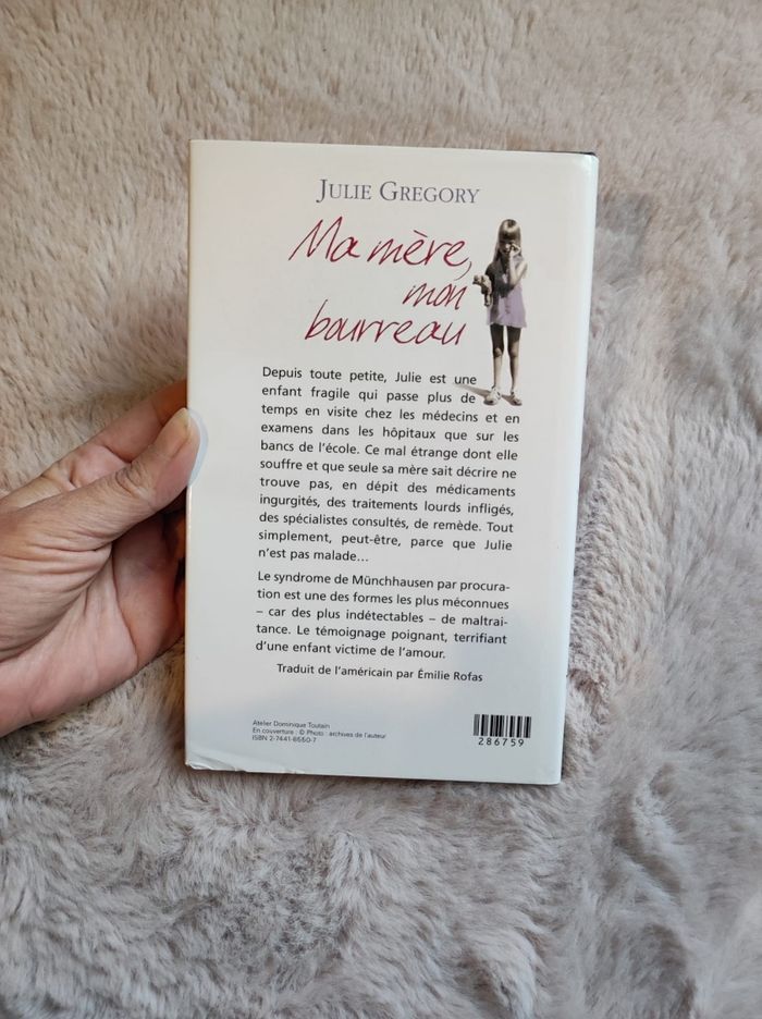 Ma mère mon bourreau - photo numéro 4