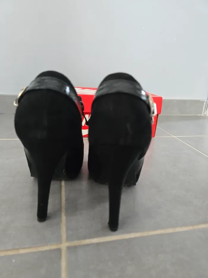 Bottines en daim - photo numéro 4