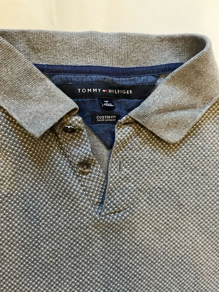 Polo manches courtes gris à pois tommy hilfiger taille S - photo numéro 2