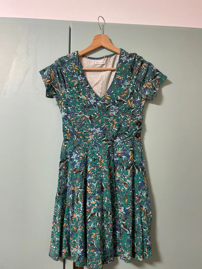 Robe fleurie cache cache